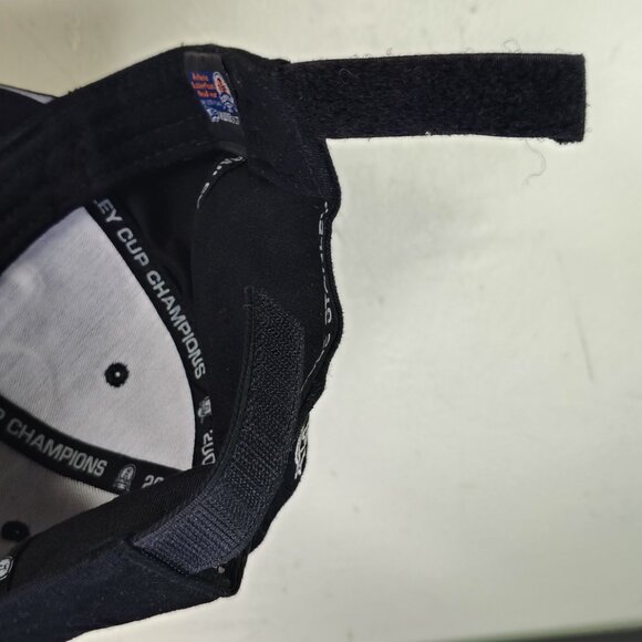 VINTAGE Detroit Red Wings Stanley Cup Champions Hat Cap Strap Back Locker Room - Picture 12 of 13